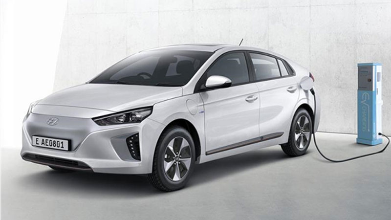 El lento avance de Chile en Electromovilidad.